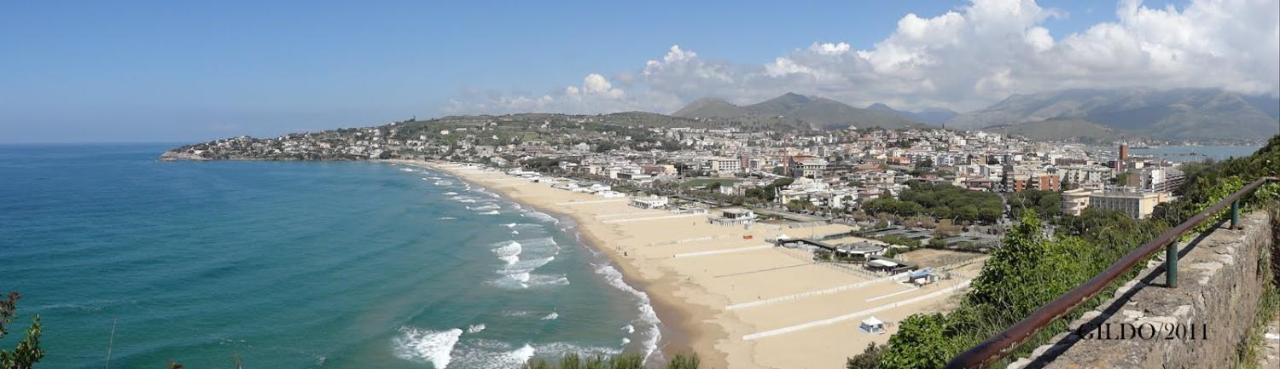 B&B I 100 Passi Gaeta Ngoại thất bức ảnh